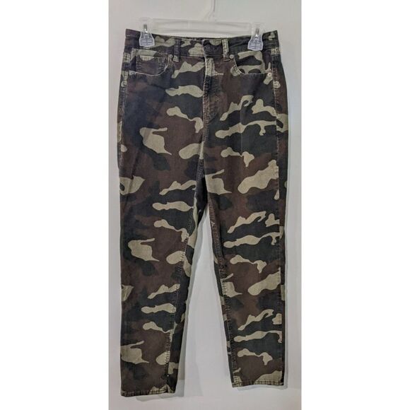 American eagle | Corduroy Mom Jeans in Camo - Picture 2 of 7